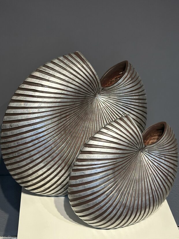 Metal Görünümlü Modern Dekoratif Vazo Seti (2'li) - Image 5