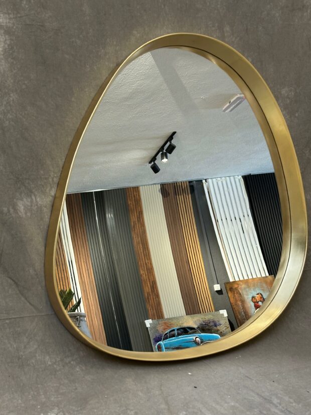 Altın Mat Organik Form Ayna – 96x78x8 cm - Image 2