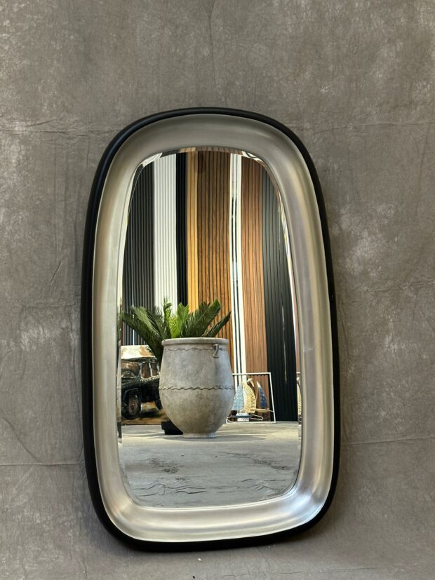 Metalik Geçişli Modern Form Ayna – 59x99x10 cm - Image 3