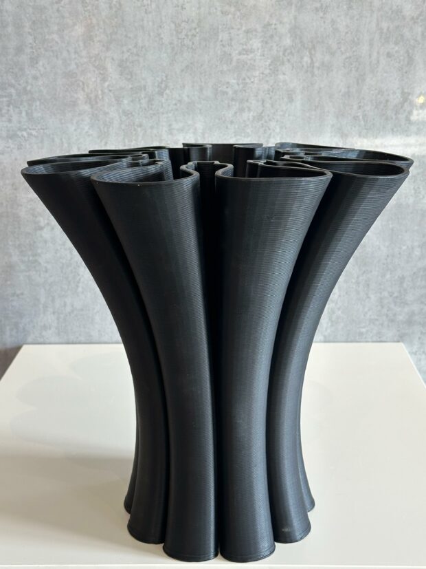 Modern Petal Formlu Seramik Vazo – 77x76x40 cm - Image 11