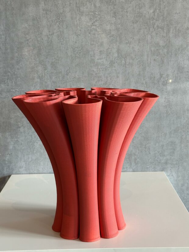 Modern Petal Formlu Seramik Vazo – 77x76x40 cm - Image 3