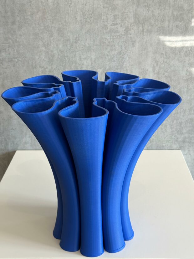 Modern Petal Formlu Seramik Vazo – 77x76x40 cm - Image 10