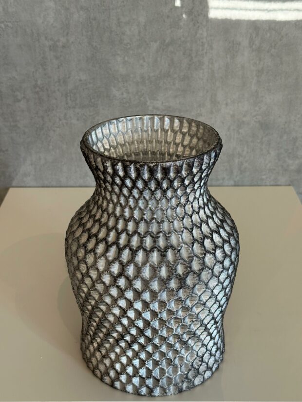 Modern Kabartma Desenli Seramik Vazo 19x19x29cm - Image 11