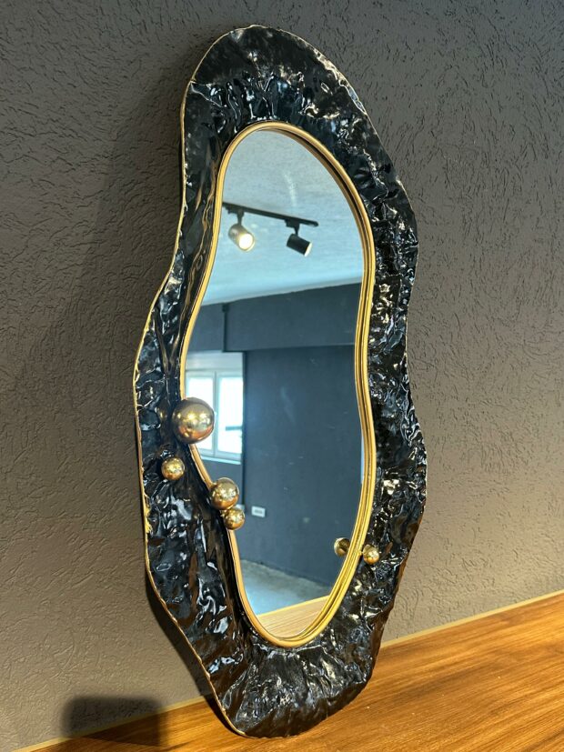 Lüks Siyah Doku ve Altın Detaylı Ayna – 45x83x6 cm - Image 3