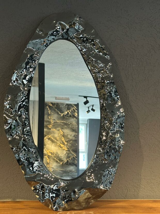 Metal Formlu Dekoratif Ayna – 59x116 cm - Image 3