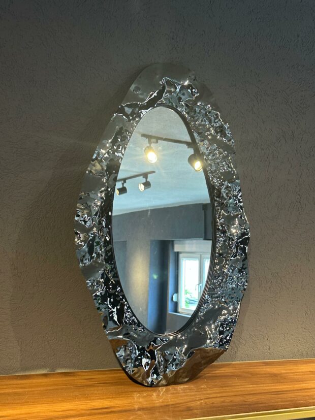 Metal Formlu Dekoratif Ayna – 59x116 cm - Image 4