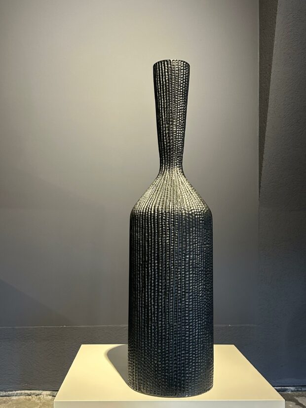 Vertica – Modern Dokulu Siluet Vazo Seti (2'li) - Image 4