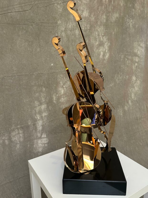 Paslanmaz Çelik Modern Keman Heykeli (37x34x83 cm) - Image 3