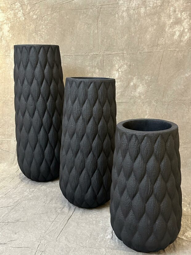 Siyah Dokulu Modern Vazo Seti – 34” / 32” / 40” - Image 3